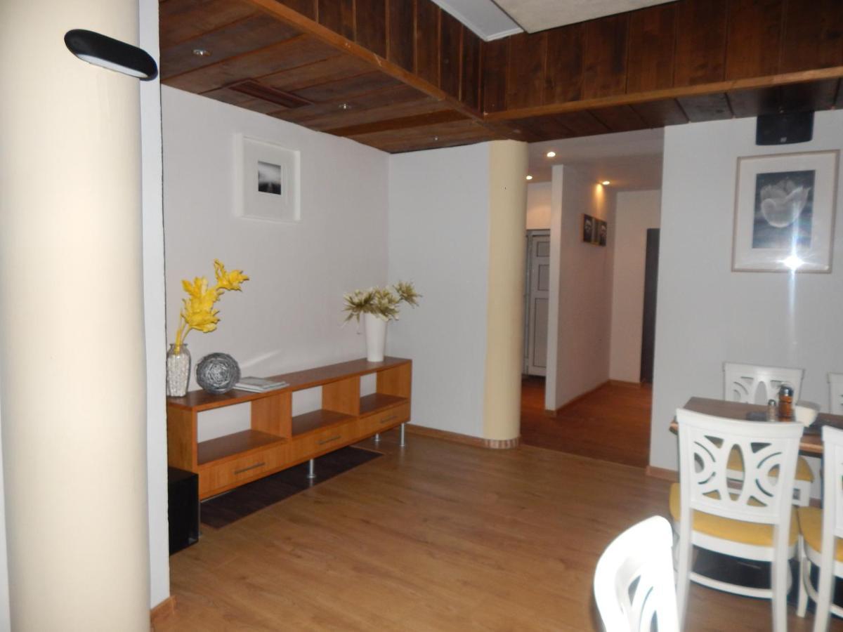 Rio Family Hotel Blagoevgrad Esterno foto