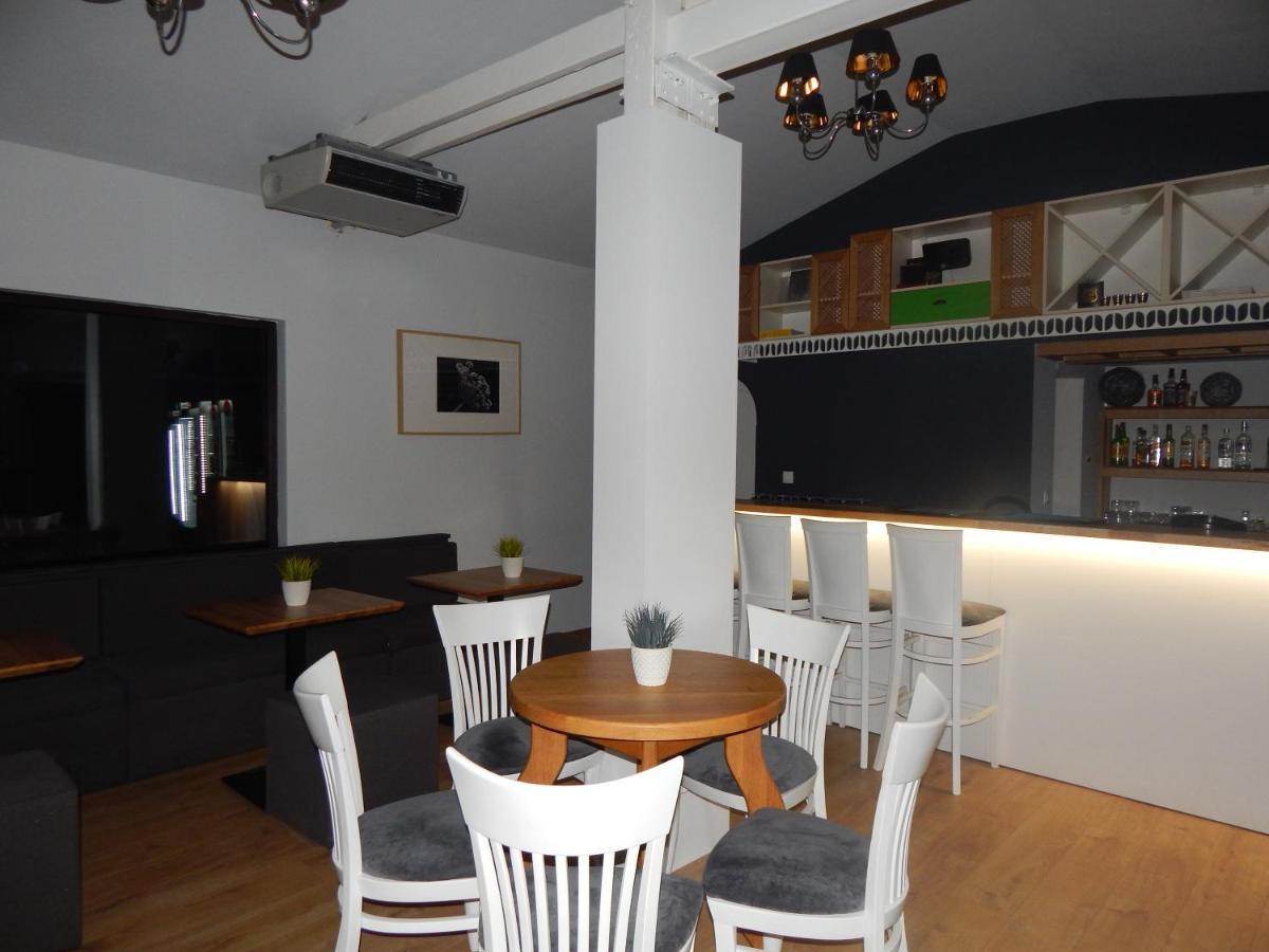 Rio Family Hotel Blagoevgrad Esterno foto