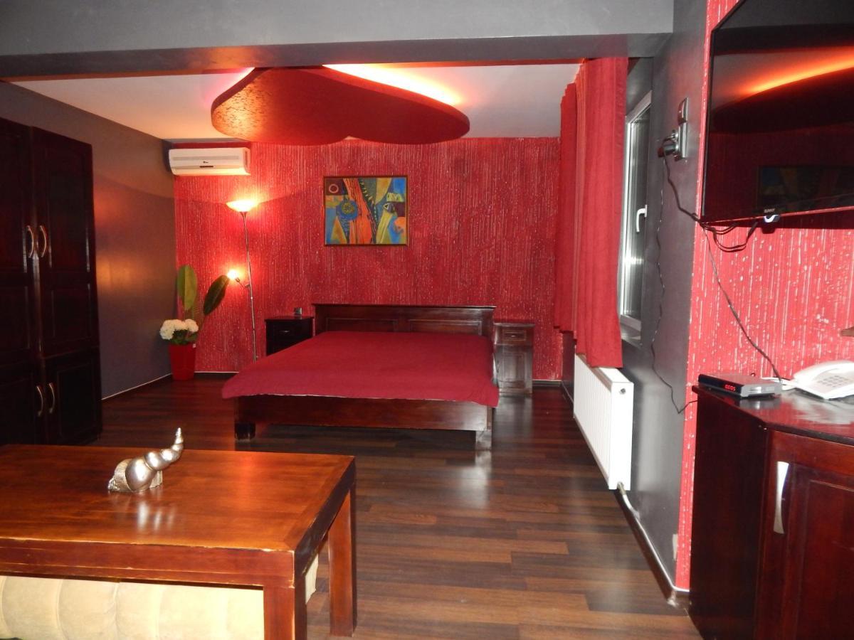 Rio Family Hotel Blagoevgrad Esterno foto