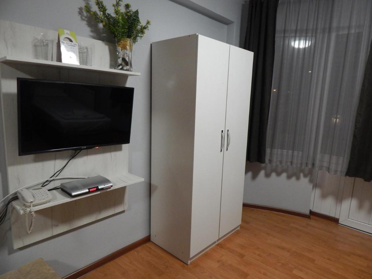 Rio Family Hotel Blagoevgrad Esterno foto