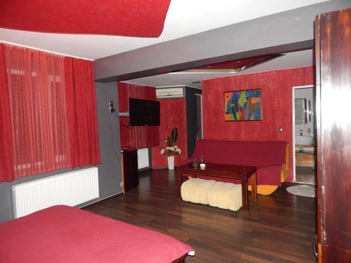 Rio Family Hotel Blagoevgrad Esterno foto