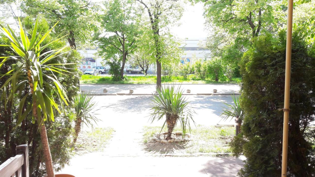 Rio Family Hotel Blagoevgrad Esterno foto
