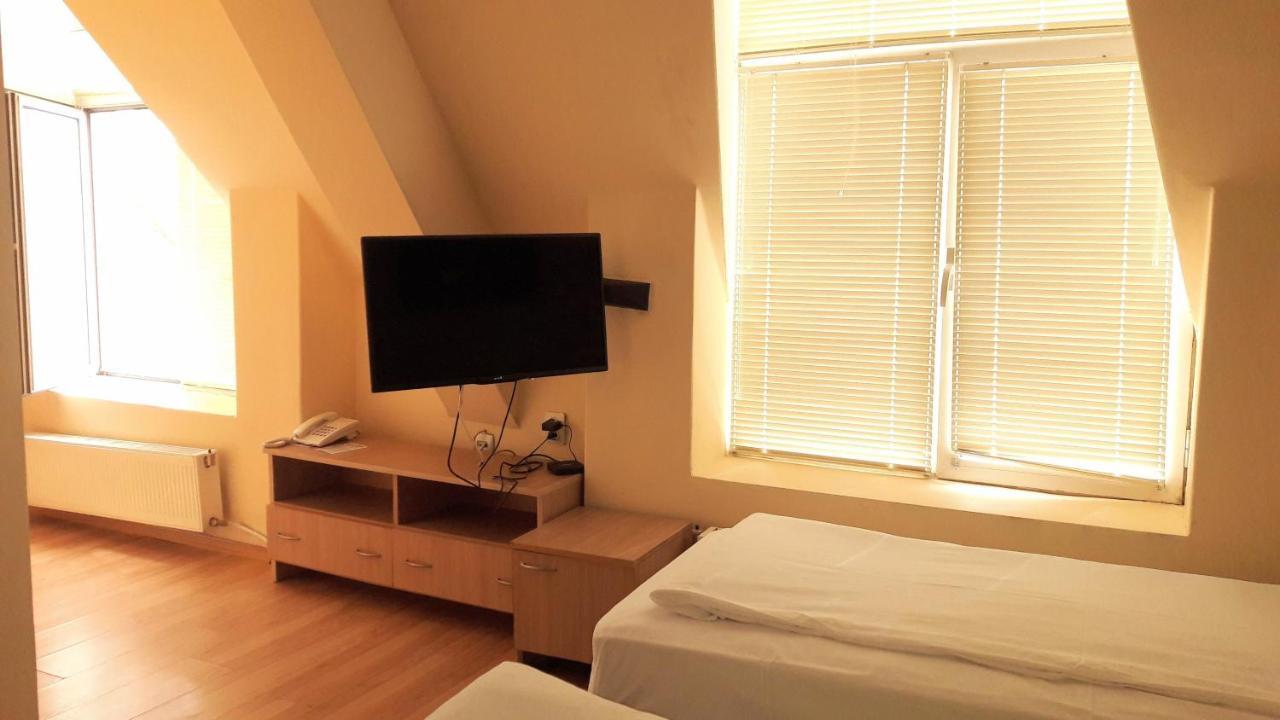 Rio Family Hotel Blagoevgrad Esterno foto