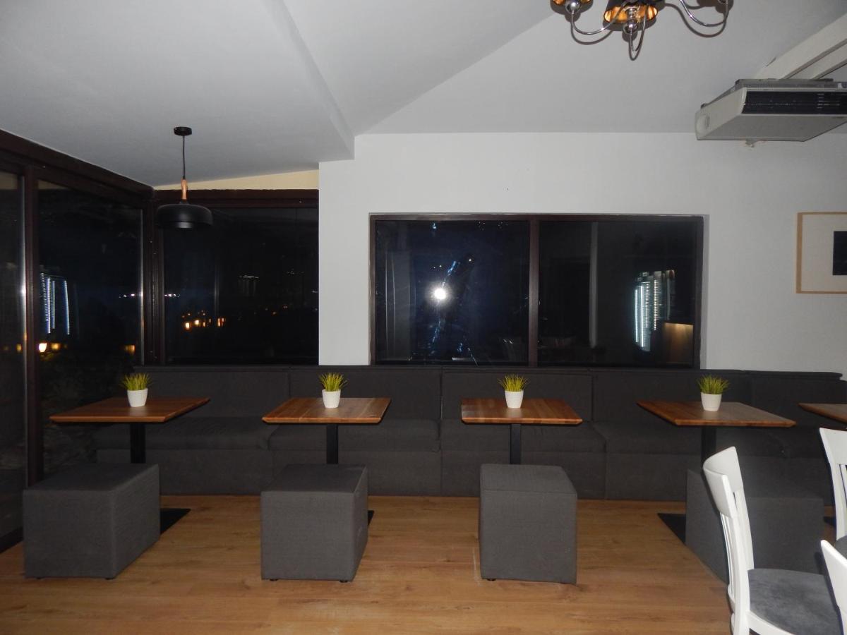 Rio Family Hotel Blagoevgrad Esterno foto