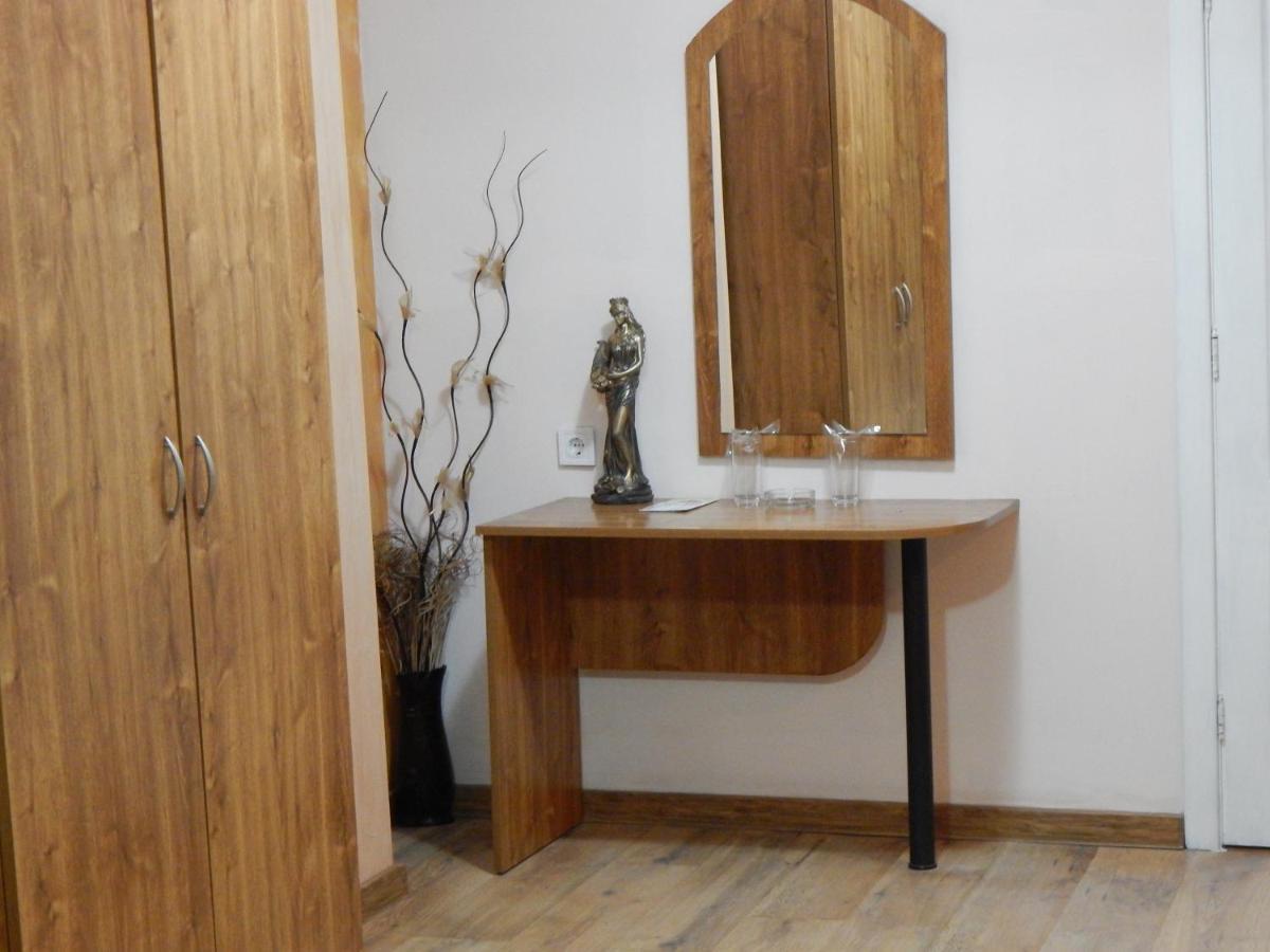 Rio Family Hotel Blagoevgrad Esterno foto