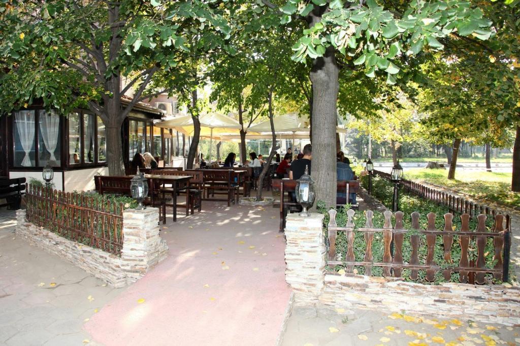 Rio Family Hotel Blagoevgrad Esterno foto